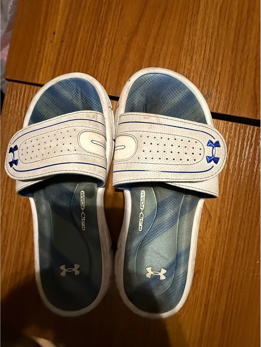 Under Armour Adjustable Strap Slide Sandals Size 6
